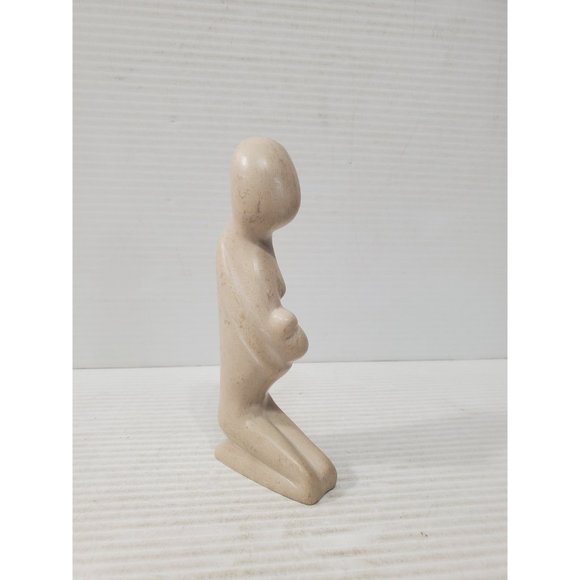 Vintage Soapstone Pregnant Mother Sculpture/Minimalist Modern/Made in Kenya - Picture 8 of 10